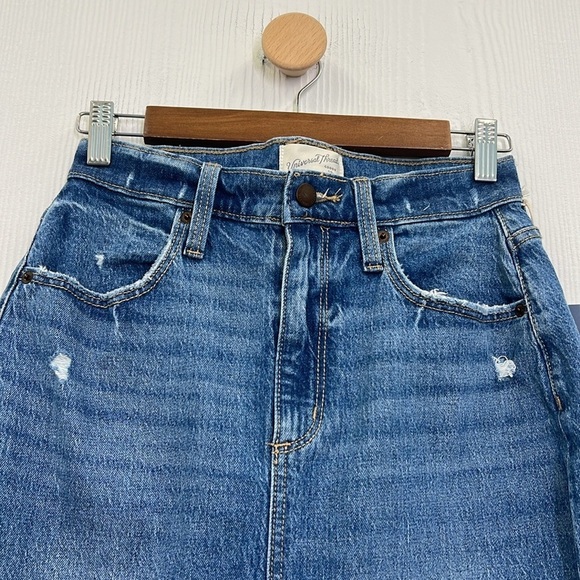 Universal Thread - NWT High Waist Split Front Distressed Denim Pencil Skirt SZ 2 - Picture 11 of 13